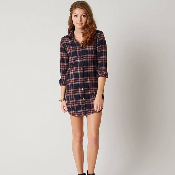 Billabong Dresses & Skirts - Billabong Tales Of Winter Plaid Shirt Dress Size XS